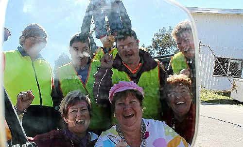 Bev O’Halloran, Robyn Devine and Lyn Wright, the Happy Hippies, were farewelled by (back) Joe Potts, Andrew Cohen, Margie Scrymgeour, Leigh Stacy and Dianna Scrymgeour before their trip. Bev O’Halloran, Robyn Devine and Lyn Wright, the Happy Hippies, were farewelled by (back) Joe Potts, Andrew Cohen, Margie Scrymgeour, Leigh Stacy and Dianna Scrymgeour before their trip.